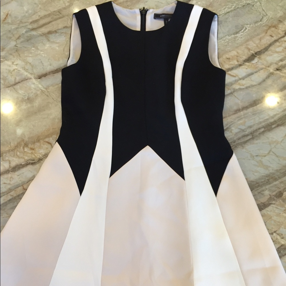 BCBG Black White and Tan Dress